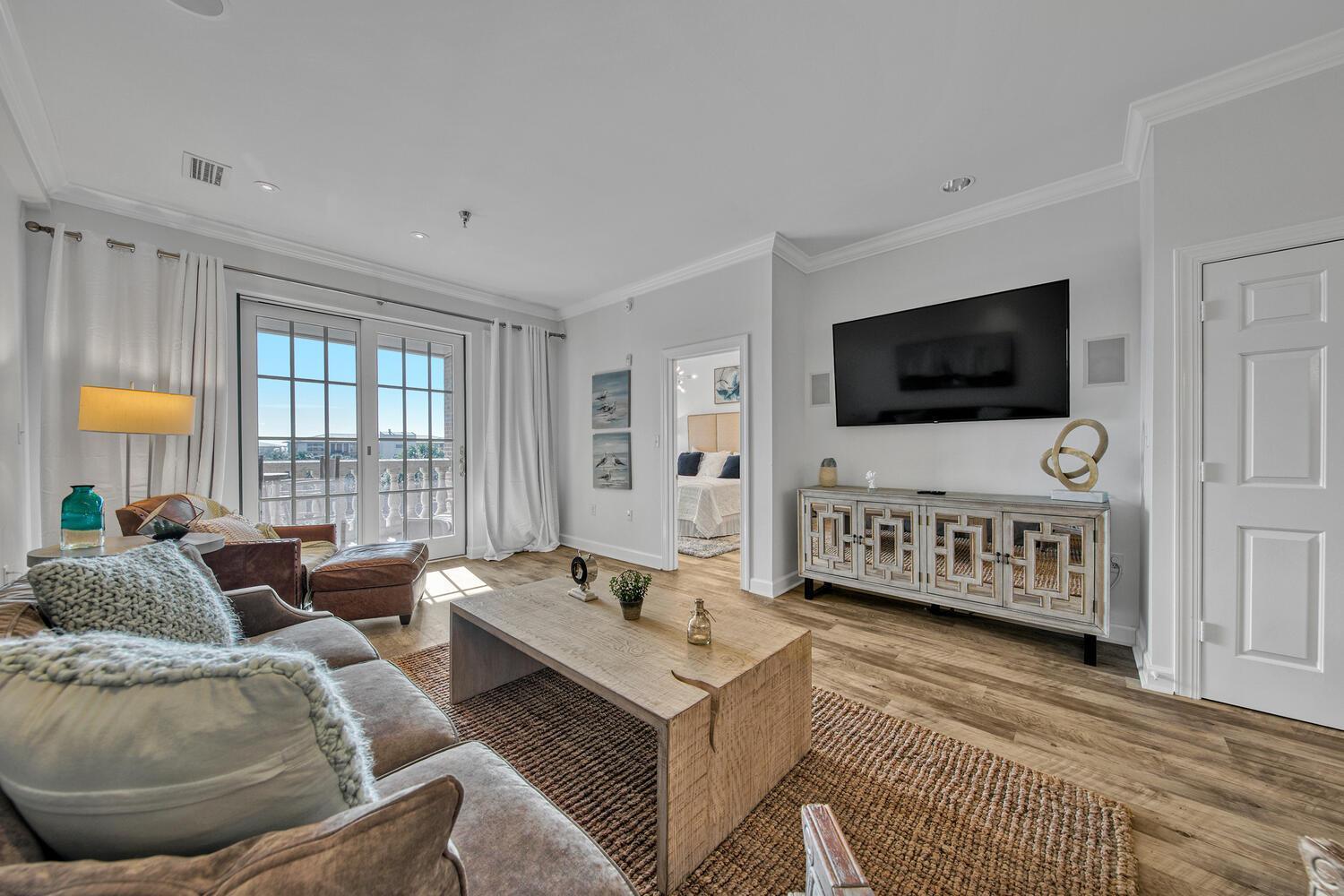 Newly Renovated Overlooking The Seacrest Village Pool And Beach Access Rosemary Beach Exteriör bild
